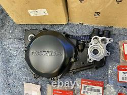 Nos Oem Honda Cr500r Crankcase / Clutch Water Pump Cover Kit Cr500 Engine Case