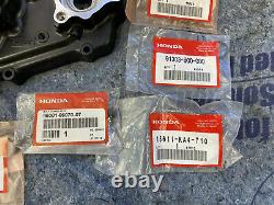 Nos Oem Honda Cr500r Crankcase / Clutch Water Pump Cover Kit Cr500 Engine Case